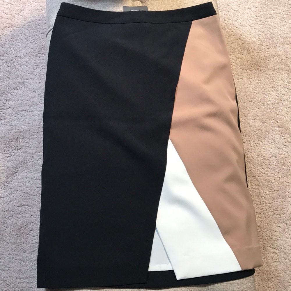 The Limited Pencil Skirt